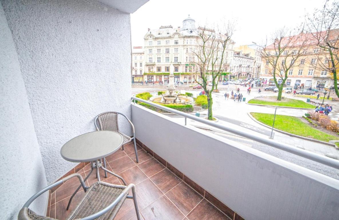 Apartament Lviv4U Zewnętrze zdjęcie