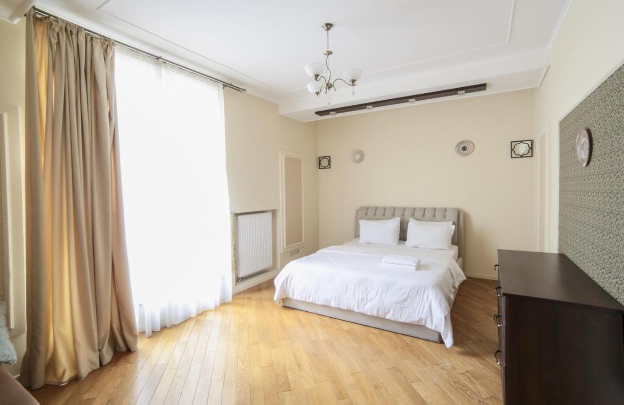 Apartament Lviv4U Zewnętrze zdjęcie