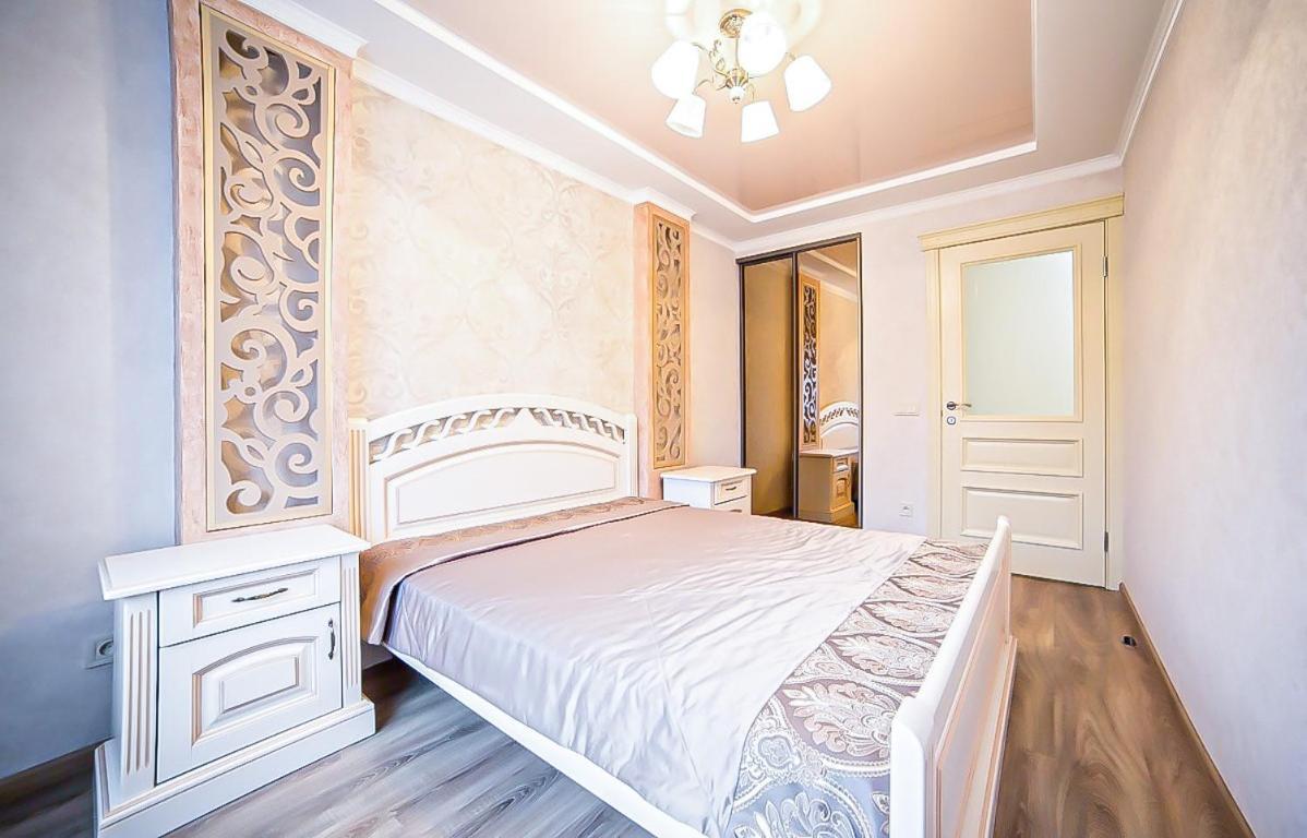 Apartament Lviv4U Zewnętrze zdjęcie